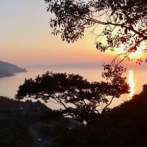Alojamento de Acomodação e Pequeno-almoço La Cage Aux Folles, Taormina