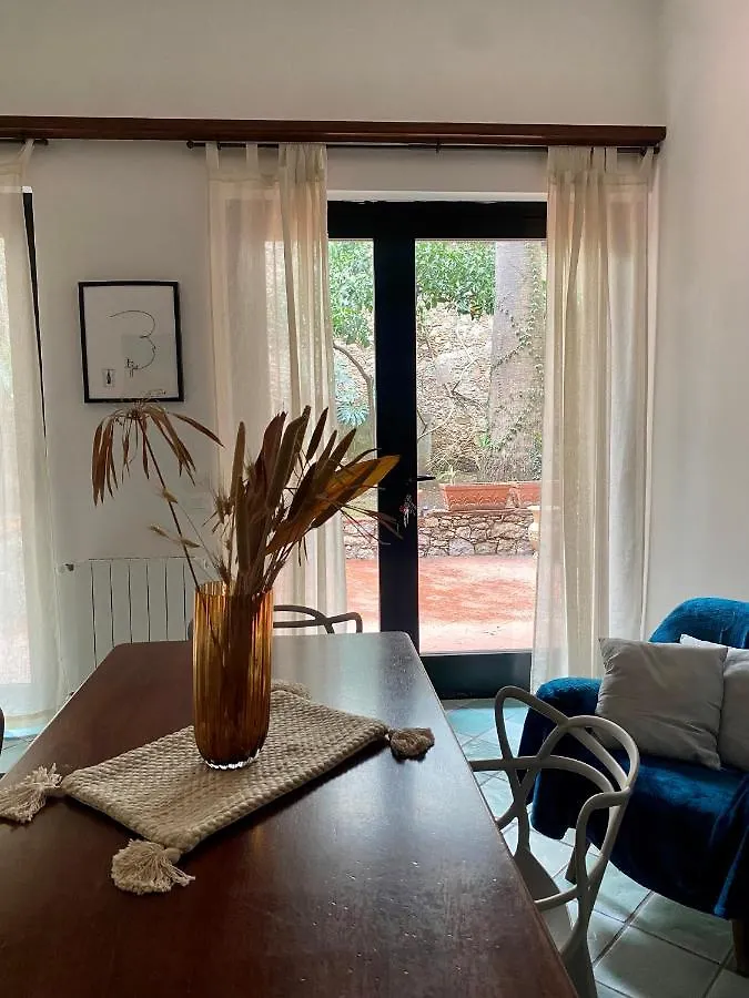 Gorgeous Apt In Taormina City Center + Free Parking 0*,